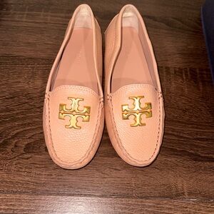 Tory Burch size 5.5 loafers